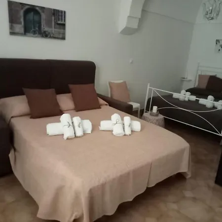 House Aurora 50 Holiday home *